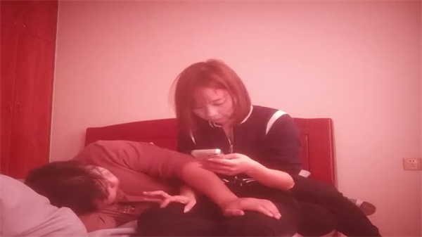 新片速遞69口嗨哥泡良大神短发小少妇饥渴许久